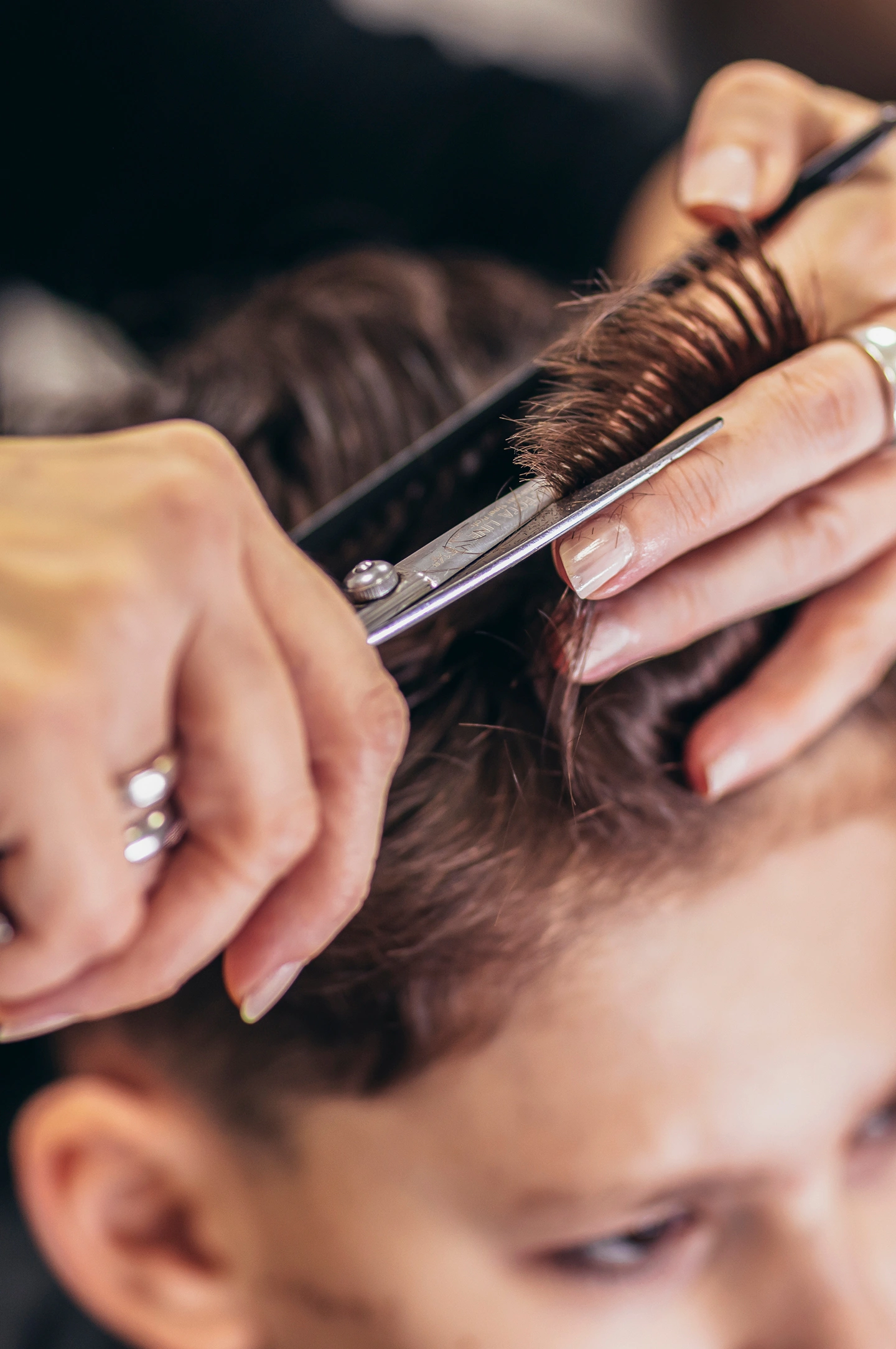 Coiffeur pour enfant à Lieuran-lès-Béziers